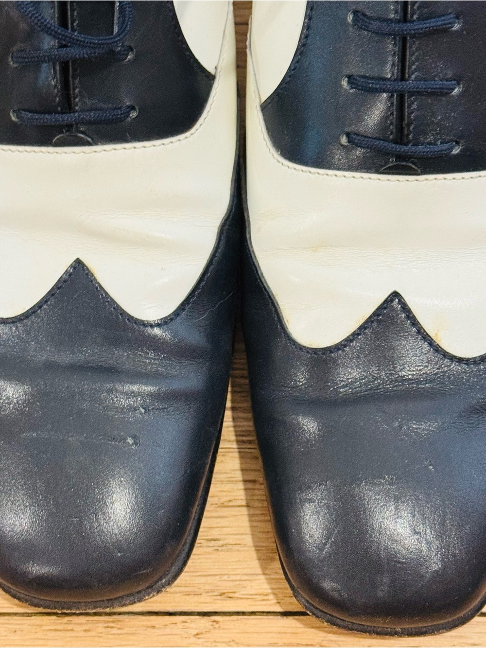 Salvatore Ferragamo Black White Spectator Oxford Shoes Sz 37 7 1/2 Made in Italy - Picture 9 of 9